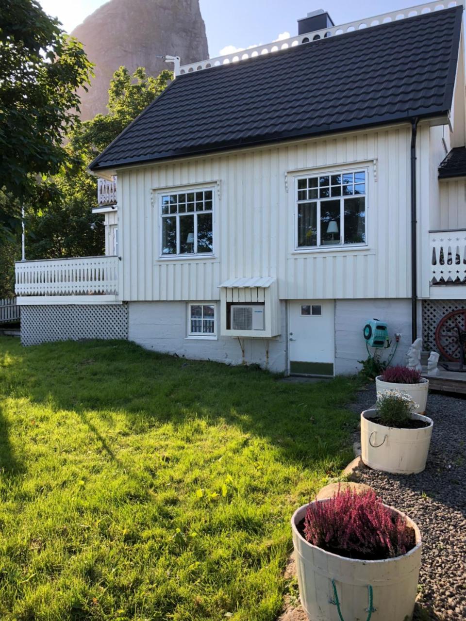 Dragon Holiday home Reine